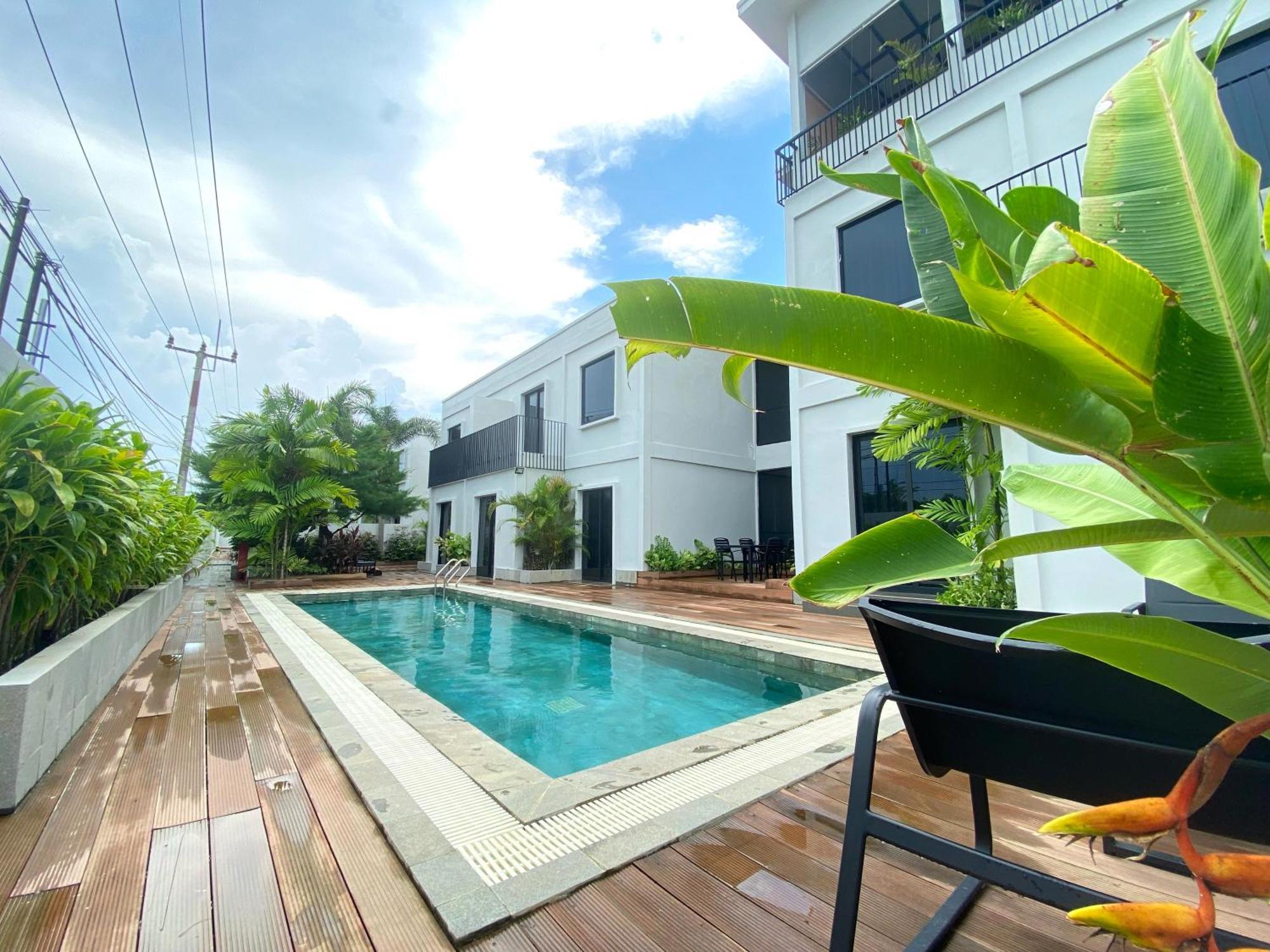 Onyx Hotel & Villa Tanjunguban المظهر الخارجي الصورة