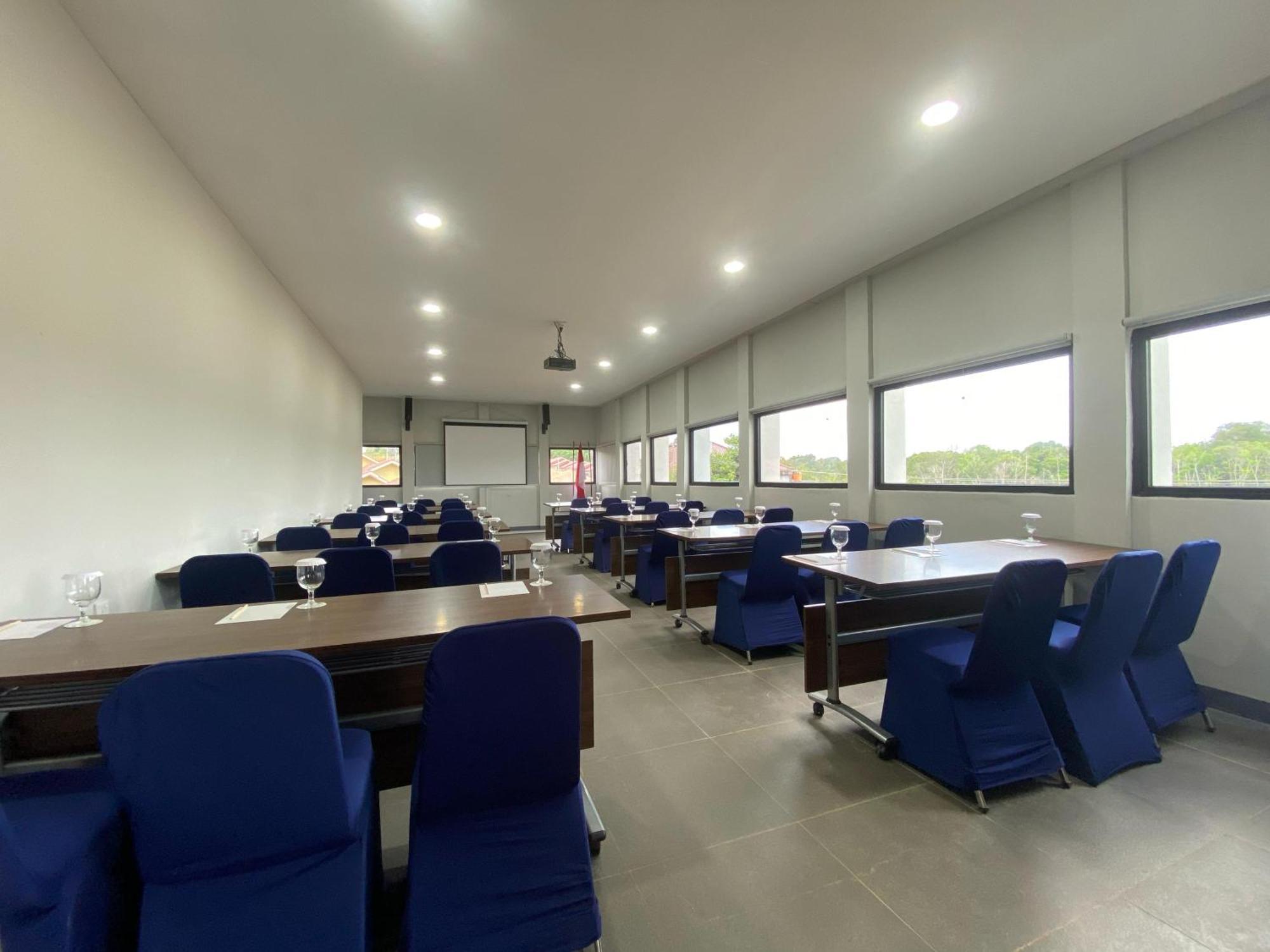 Onyx Hotel & Villa Tanjunguban المظهر الخارجي الصورة