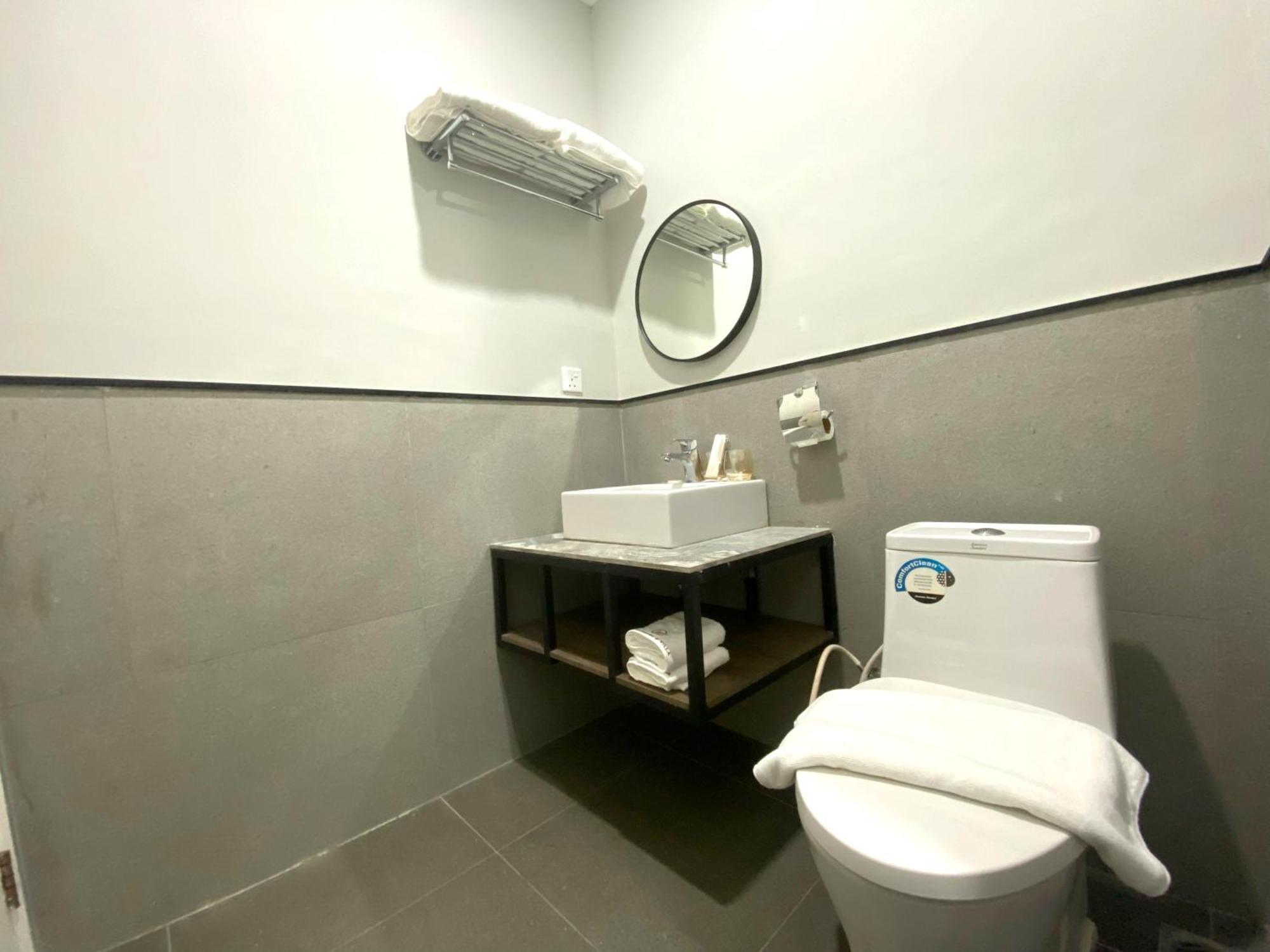 Onyx Hotel & Villa Tanjunguban المظهر الخارجي الصورة